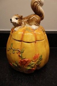 Vintage Pier 1 Imports Pumpkin & Squirrel Cookie Jar