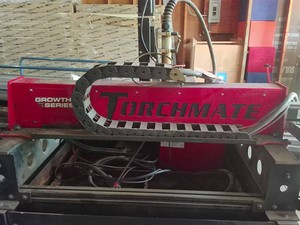 TORCHMATE CNC CUTTING TABLE