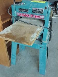 MAKITA PLANER