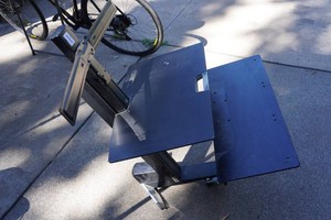 Sit-Stand Work Station