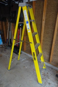 Keller 6 Fiberglass Step Ladder