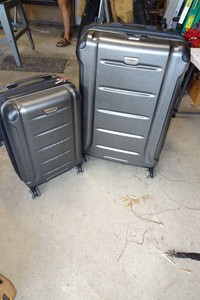 Set of Two Rolling Suitcases