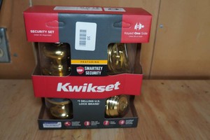 Kwikset Locking Door Handle Set