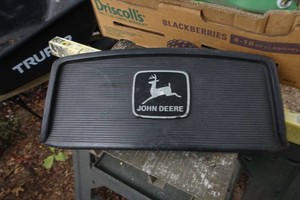 John Deere 110 OEM Panel