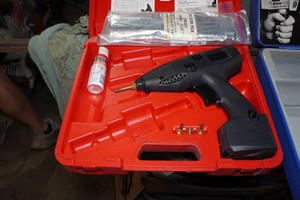 Porta-Melt Portable Hot Melt Gun