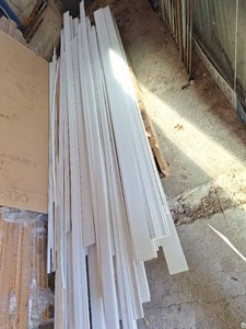 Mixed white trim