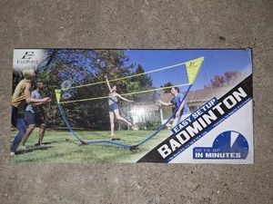 Badminton set