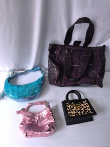 Purses-4 pieces-NEW Mossimo