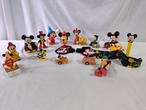 VINTAGE Mickey Mouse, Donald Duck, Minne Mouse Figures and Collectibles - Lot of 17 pieces