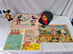 VINTAGE Mickey Mouse & Minnie Mouse Interactive Placemats-Mickey Mouse Piggy Bank- Mickey Mouse Hat - Lot of 5