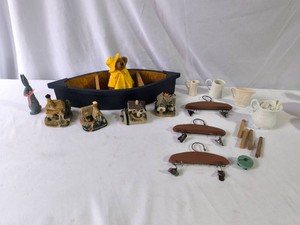 Paddington Bear, Mini House Village Pieces-Doll House Accessories- Lot of 19 pieces