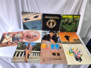 Vinyl records-lot of 10-Willie Nelson, Ray Charles ect.