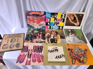 Vinyl Records-lot of 10-Creedence Clearwater Revival,Wanted The Outlaws ect.