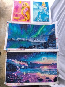 Diamond Paintings-lot of 4-Disney Princesses and Scenery