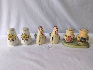 Sunflowers,Chickens and Floral With Tray Salt and Pepper Shakers-3 Sets