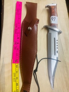 Big Old HUNTING KNIFE -new-