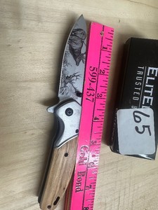 WILDLIFE FOLDING KNIFE - ELK -new-