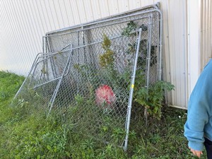 Kennel panels and stop sign