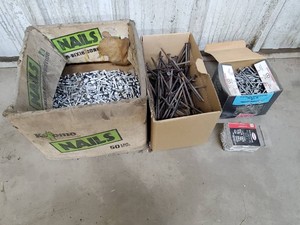 Pole barn spikes, pole barn nails, roofing nails and trim nails