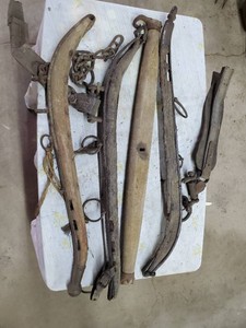 Horse collars