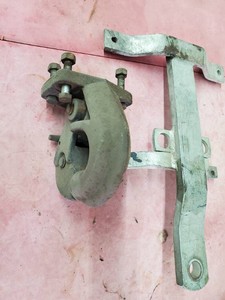 Bolt on hitch and pintle hitch