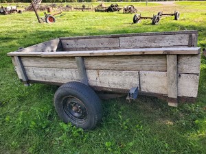 Small trailer 4x8 shop built no license