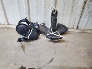 Boat anchor and anchor winch