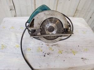 Makita Saw