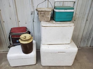 Coolerswater jug and bait cooler