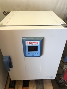 83797 - Thermo Scientific Heratherm IGS60 Incubator