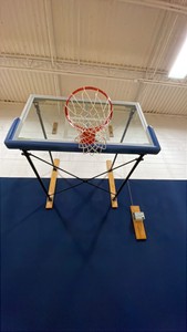 PORTER, WALL MOUNTED HOOP WITH WINCH MECHANISM AND PORTER ULTRA FLEX RIM