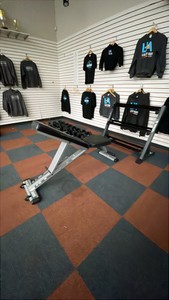 IGS IRON GRIP DUMBBELL WEIGHTS, BODY SOLID BENCH AND DUMBBELL RACK