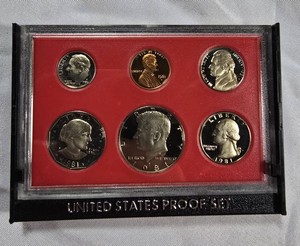 1981-S U.S. Mint Proof Set  6-Coin Set  Susan B. Anthony Dollar