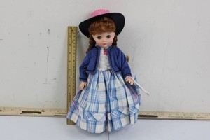 Madame Alexander Anne of Green Gables Collectible Doll 14H