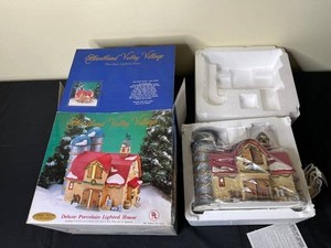 Christmas Village Decor - Department 56 Enchanted Village Lighted House in Orig Box