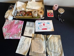 Vintage Sewing & Needlework Supplies Mixed Lot