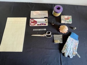 Sewing Notions - Antelope Pinking Shears, Hiawatha Gauge & Accessories