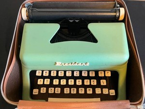 Vintage Typewriter - Broadcaster Portable Manual With Case
