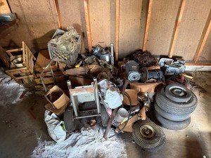 Small Engine & Mechanical Parts Mixed Lot