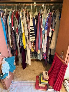 Womens Clothing & Books Mixed Lot - Vintage Estate Assortment