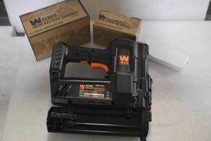 WEN 20512 20V Max Cordless 18-Gauge Brad Nailer with 2.0Ah Battery and Charger