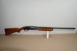 Remington Wingmaster Model 870 12 Gauge Pump-Action Shotgun - 28 Barrel