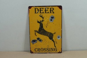 Vintage Style Metal Sign - Deer Crossing