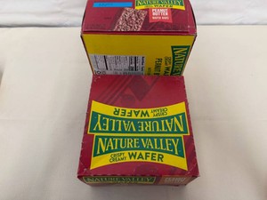 2x Crispy Creamy Wafers-Peanut Butter