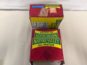 2x Crispy Creamy Wafers-Peanut Butter