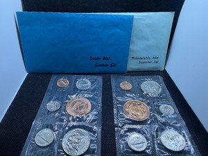 1882 PD Mint Souvenir Mint Sets