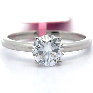 1 Carat Diamond Solitaire Four-Prong Engagement Ring VIDEO