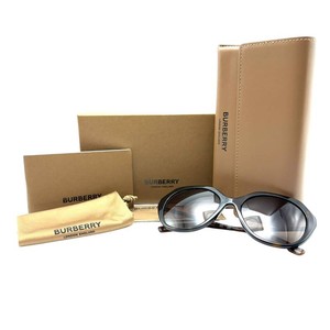 Burberry Vanessa B 4375 Oversized Sunglasses w Case & Accessories Retail $360