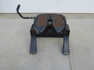 Reese 20K Fifth Wheel Hitch