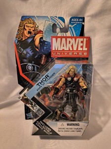 Marvel Universe Series 17 Thor Action Figure